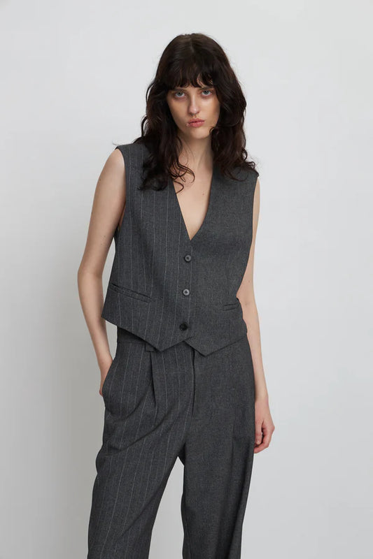 TAILORED VEST - CHARCOAL