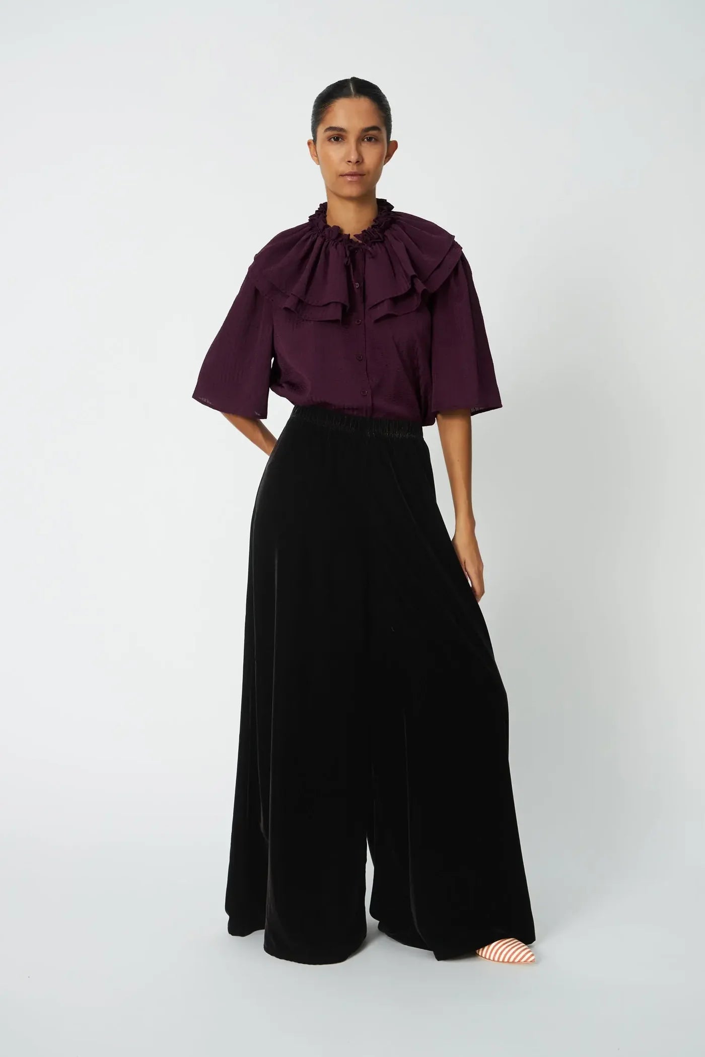 VELVET VOLUME PANTS - DARK BROWN