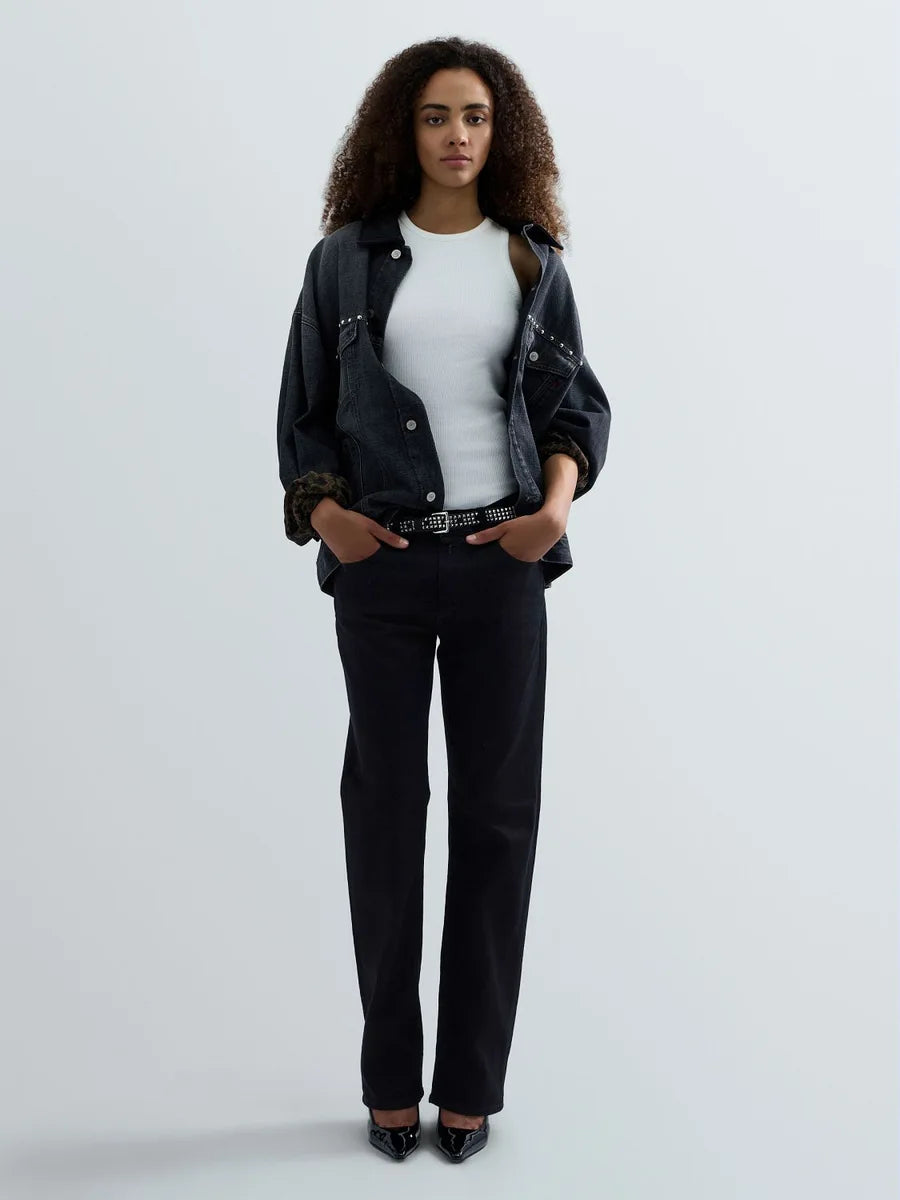 AKEME JEANS MED LIGHT FIT - SORT