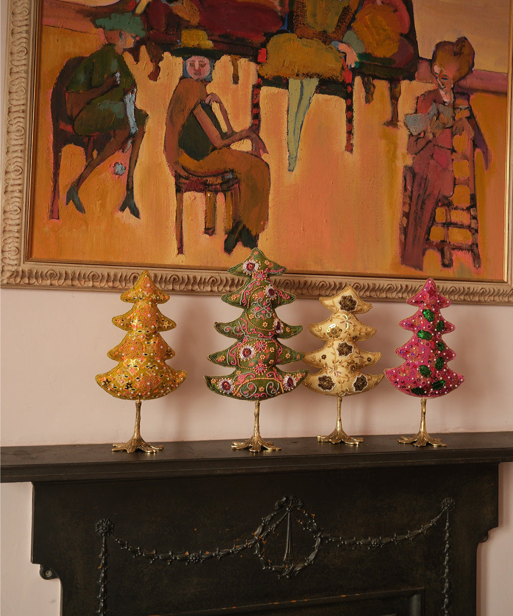 WHIMSY CHRISTMAS TREE - LARGE
