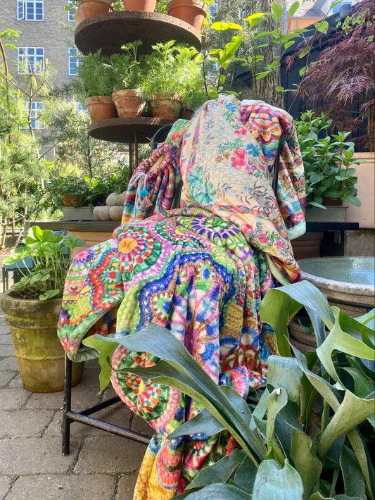 LAUREL CANYON COSY PLAID