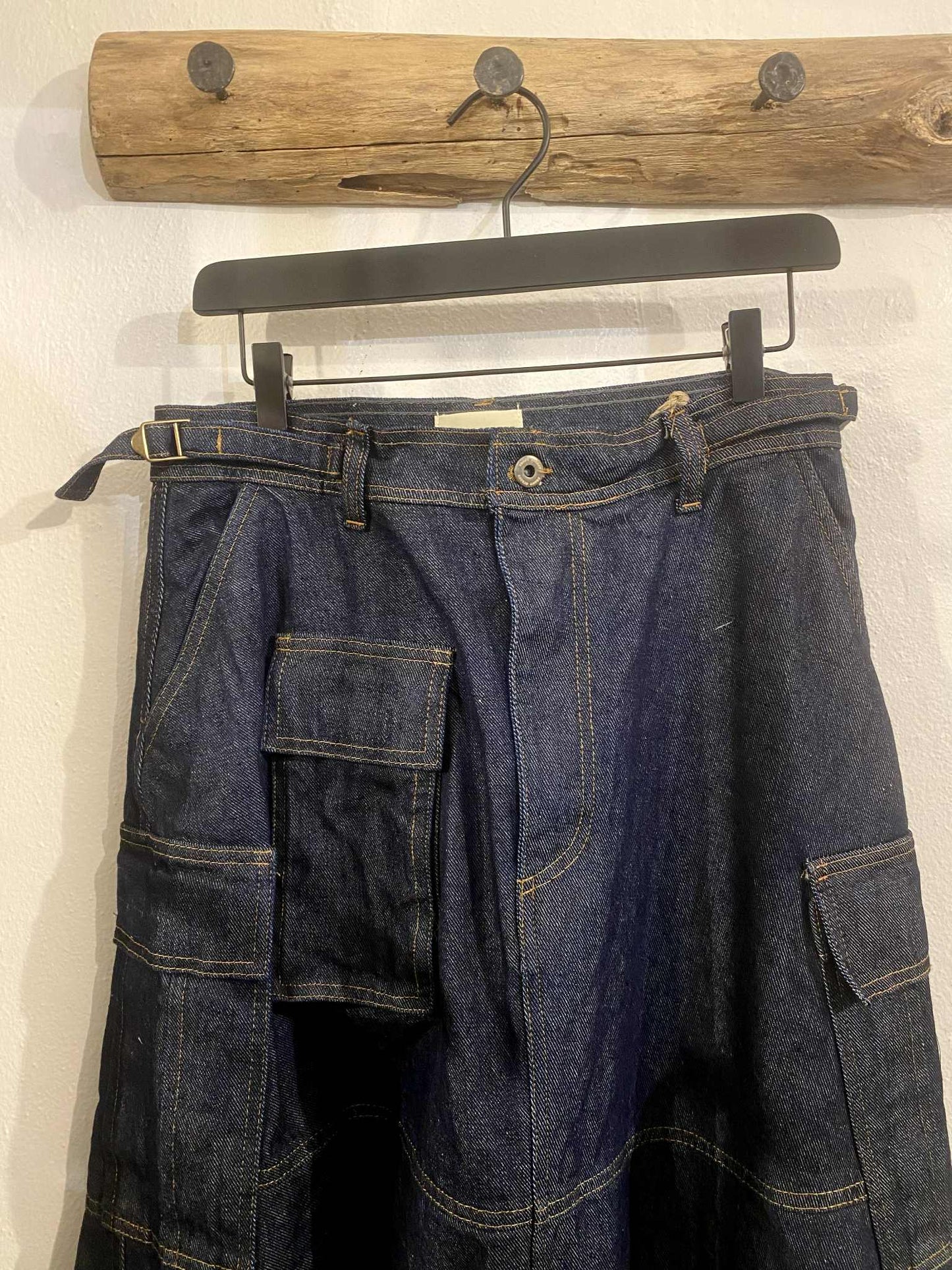 DENIM CARGO SKIRT