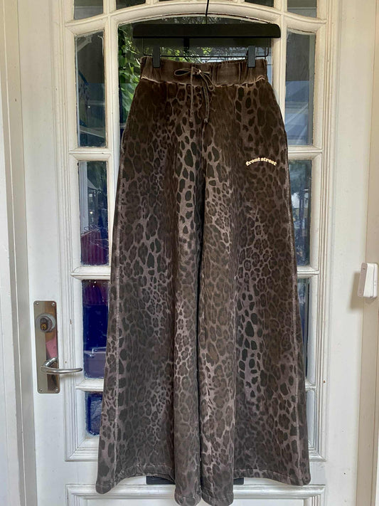 EXTRA WIDE SWEATPANTS - UNIKA