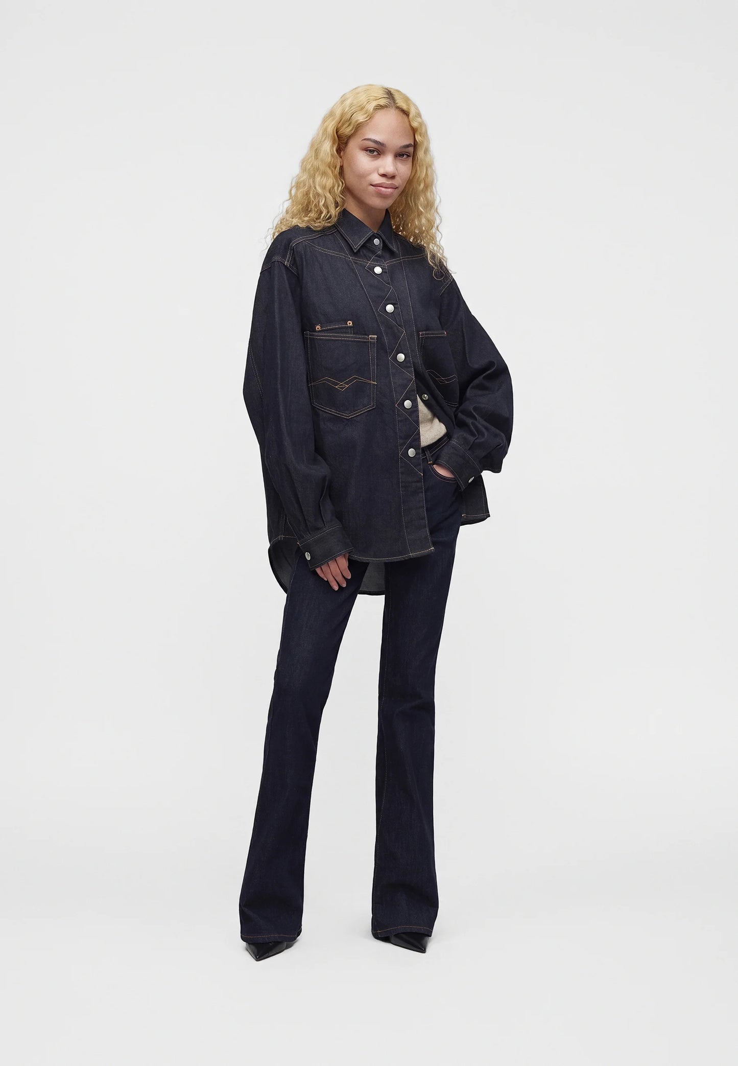DENIM SKJORTE - OVERSIZE DARK BLUE