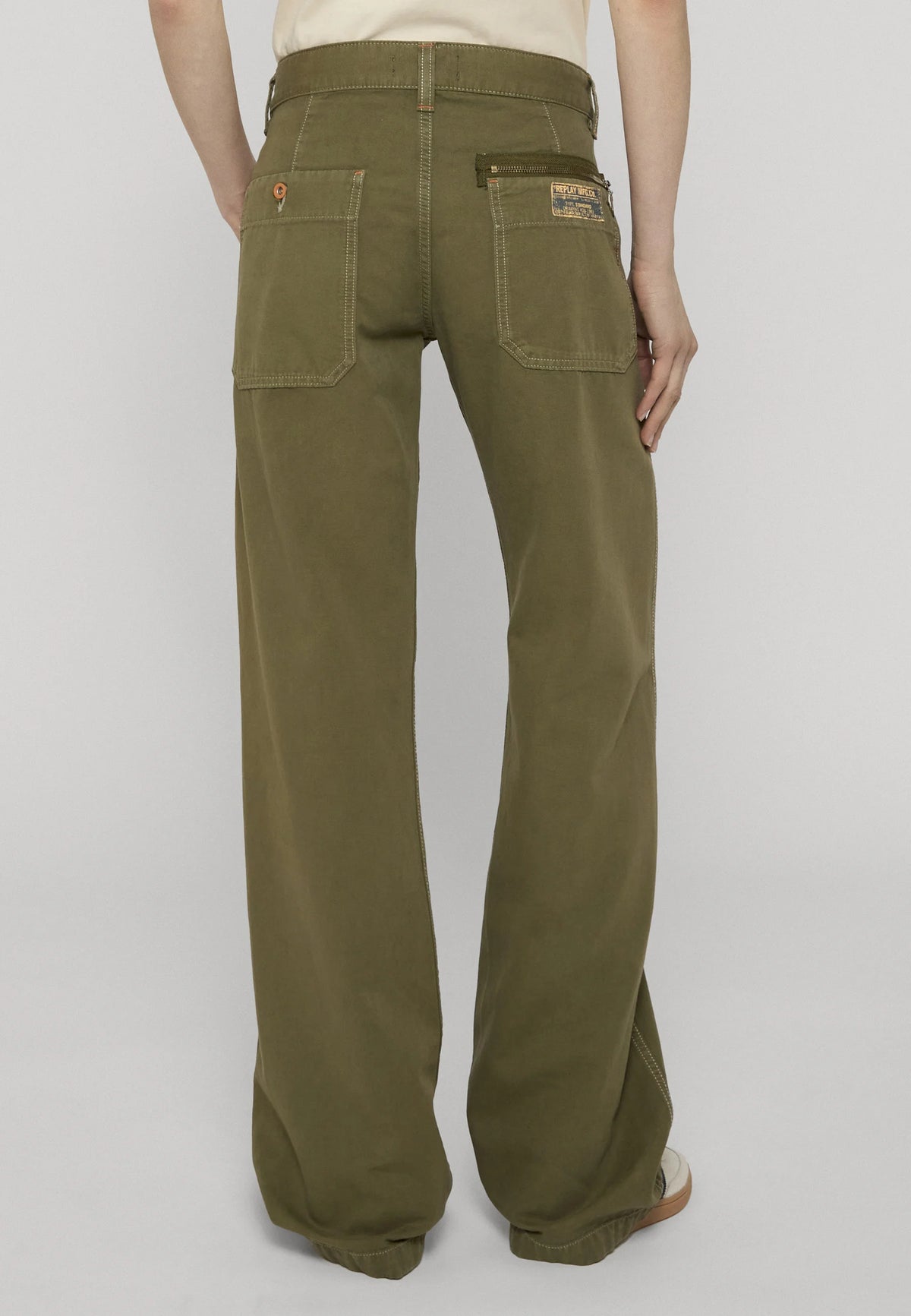 BOYFRIENDS PANTS - OLIVEN
